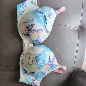 Cacique Pastel Leaf Print Underwire Bra in Blue & Pink